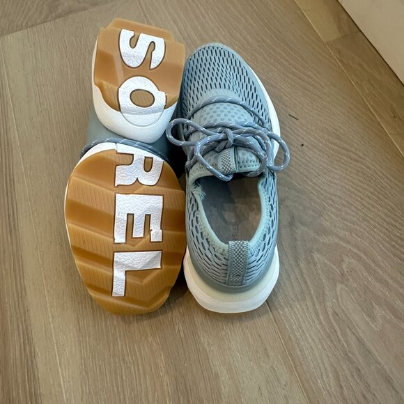 Sorel Kinetic Impact Lace Shoe- New without Box, Size 7, Crushed Blue - Picture 3 of 3